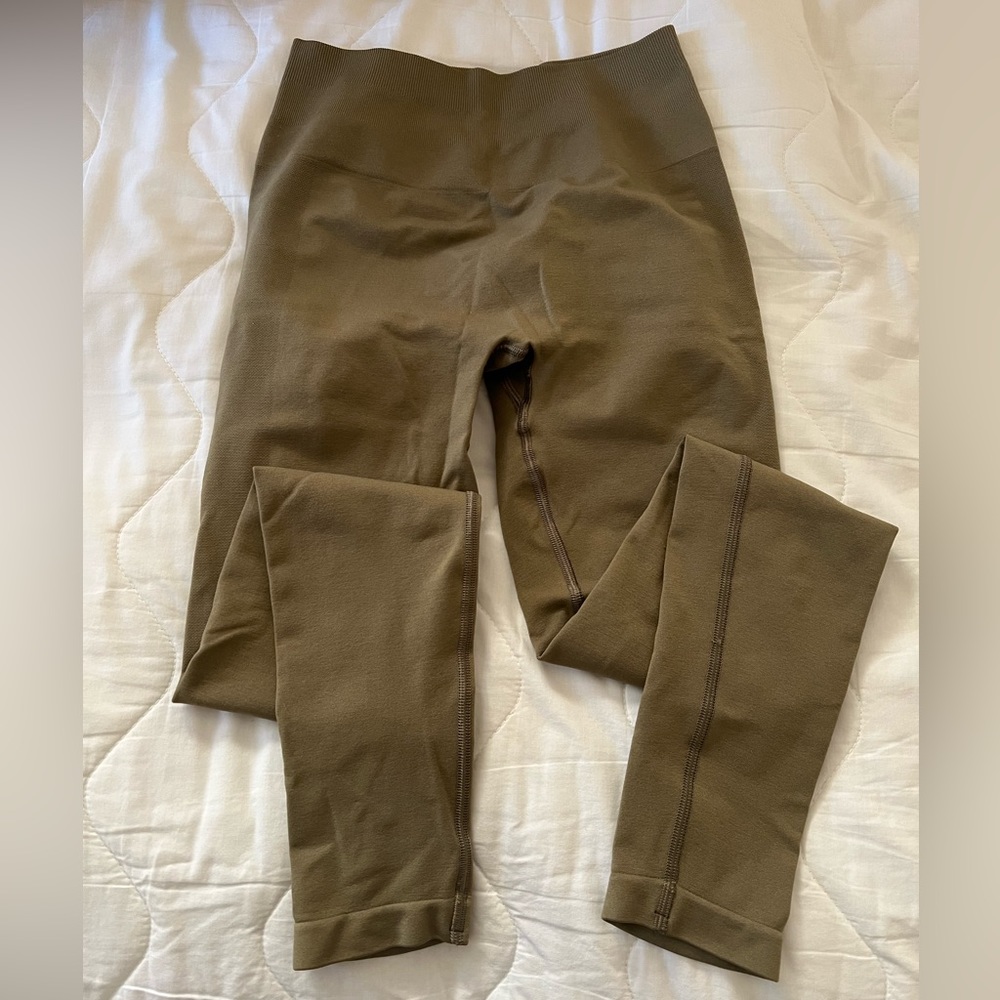 Alphalete Amplify Legging